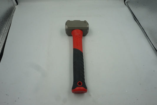 Milwaukee 3Ib fiberglass club drilling hammer 48-22-9310