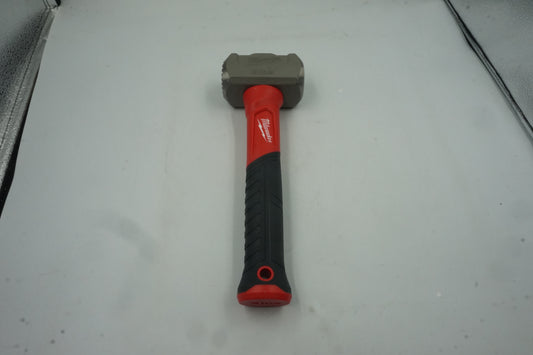 Milwaukee 3Ib fiberglass club drilling hammer 48-22-9310