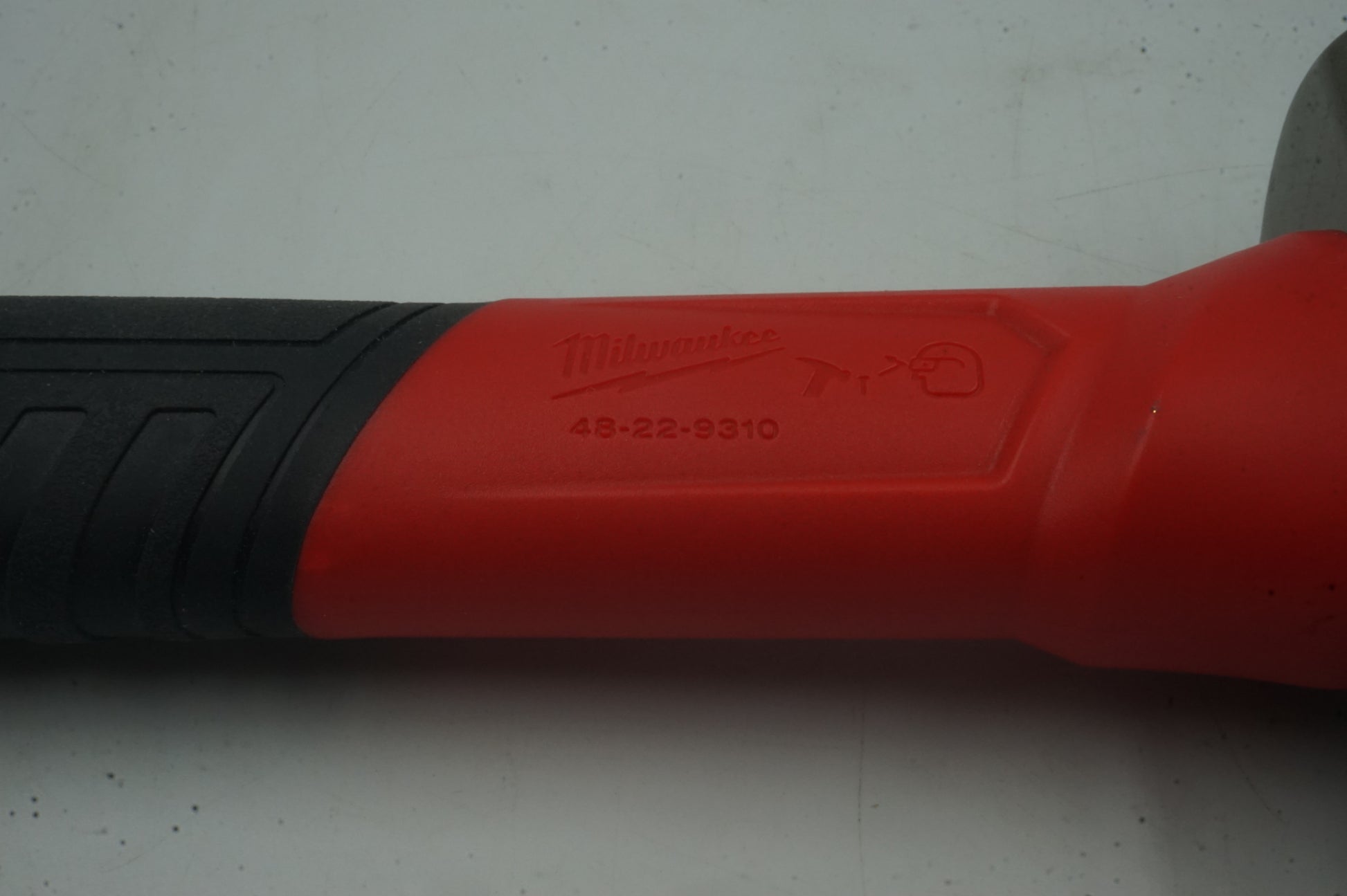 Milwaukee 3Ib fiberglass club drilling hammer 48-22-9310