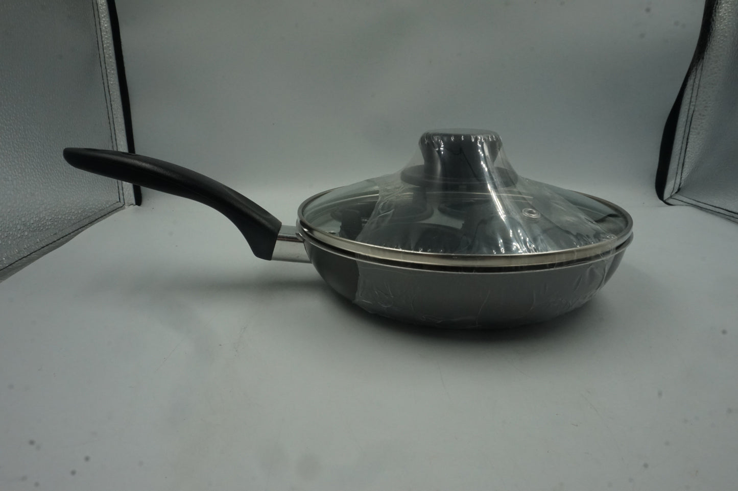 non-stick 4 cup poached egg pan