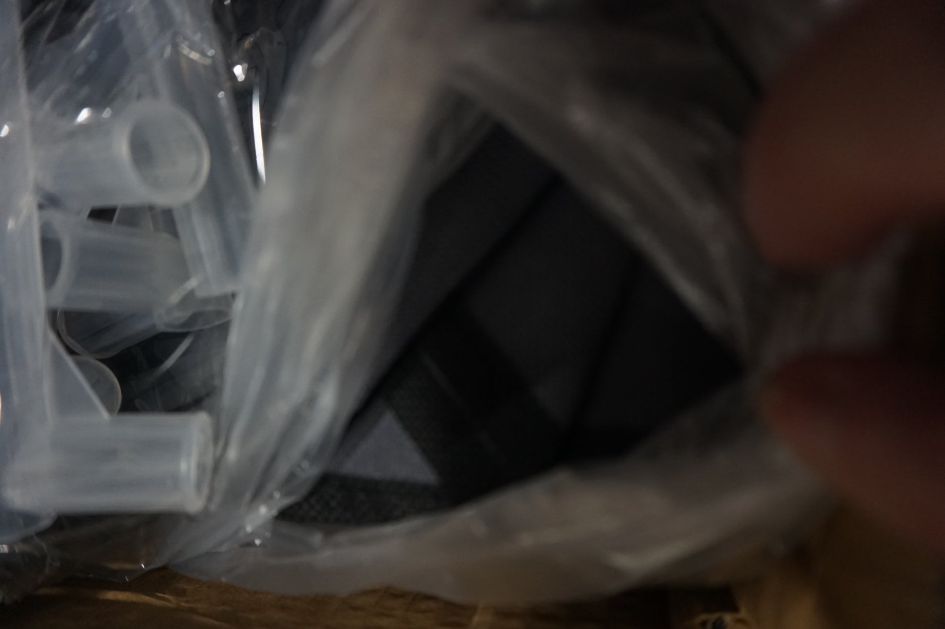 SONGMICS Dust proof shoe rack- grey