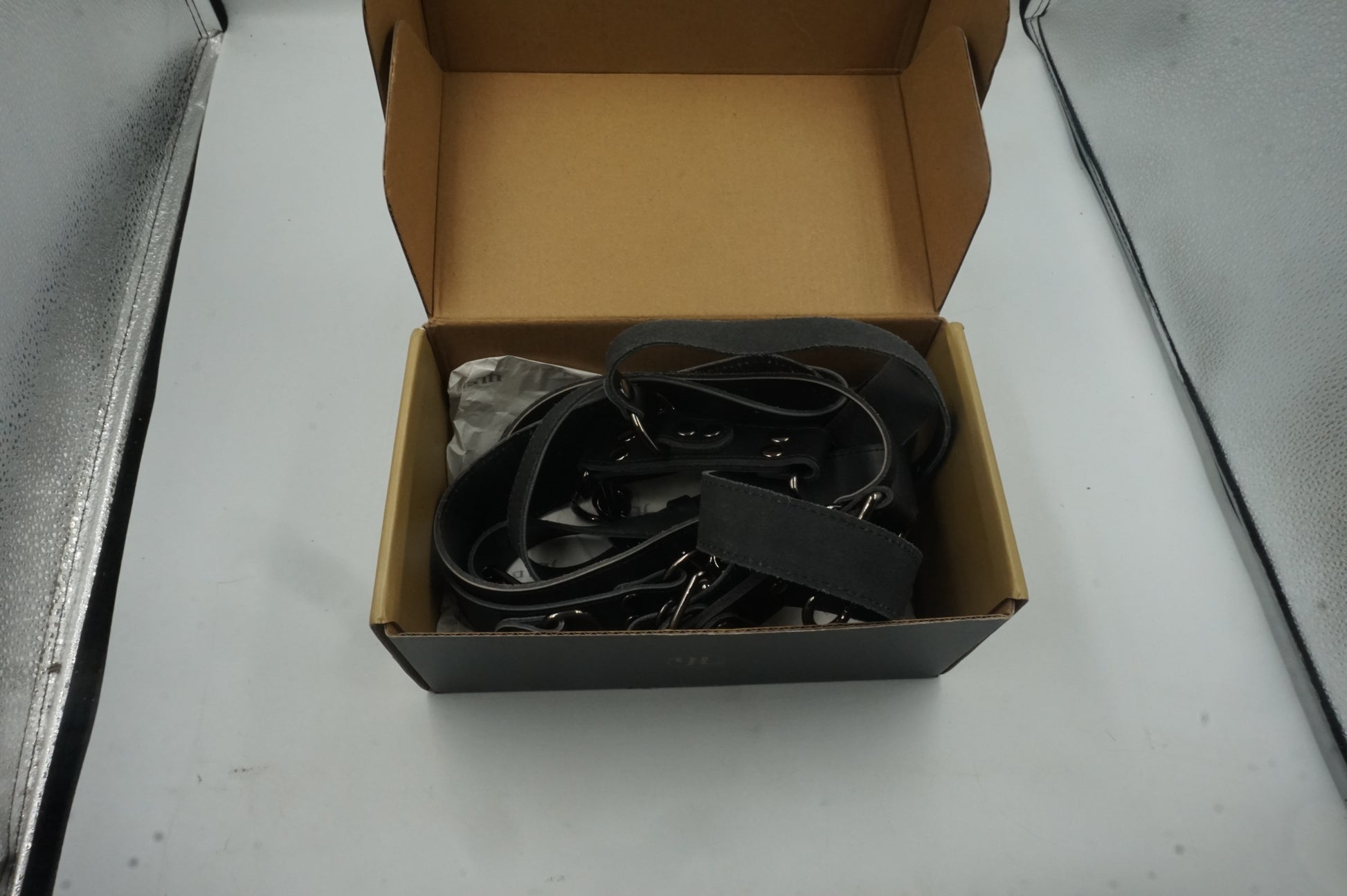 4J LEDR leather camera shoulder strap