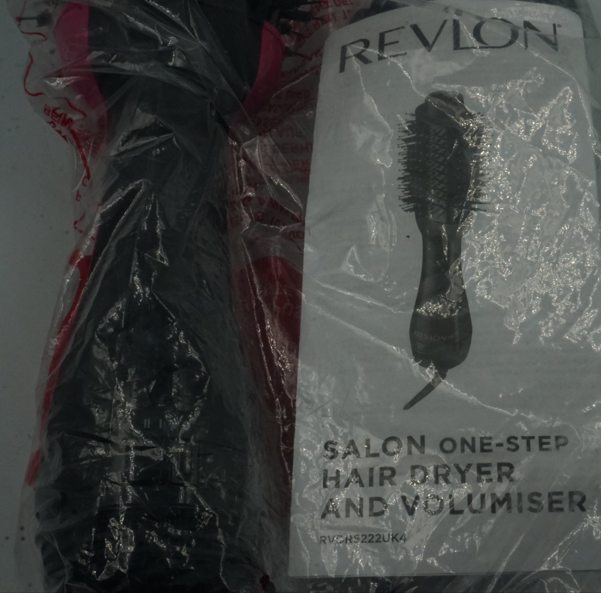 Revlon salon one-step hair dryer and volumiser