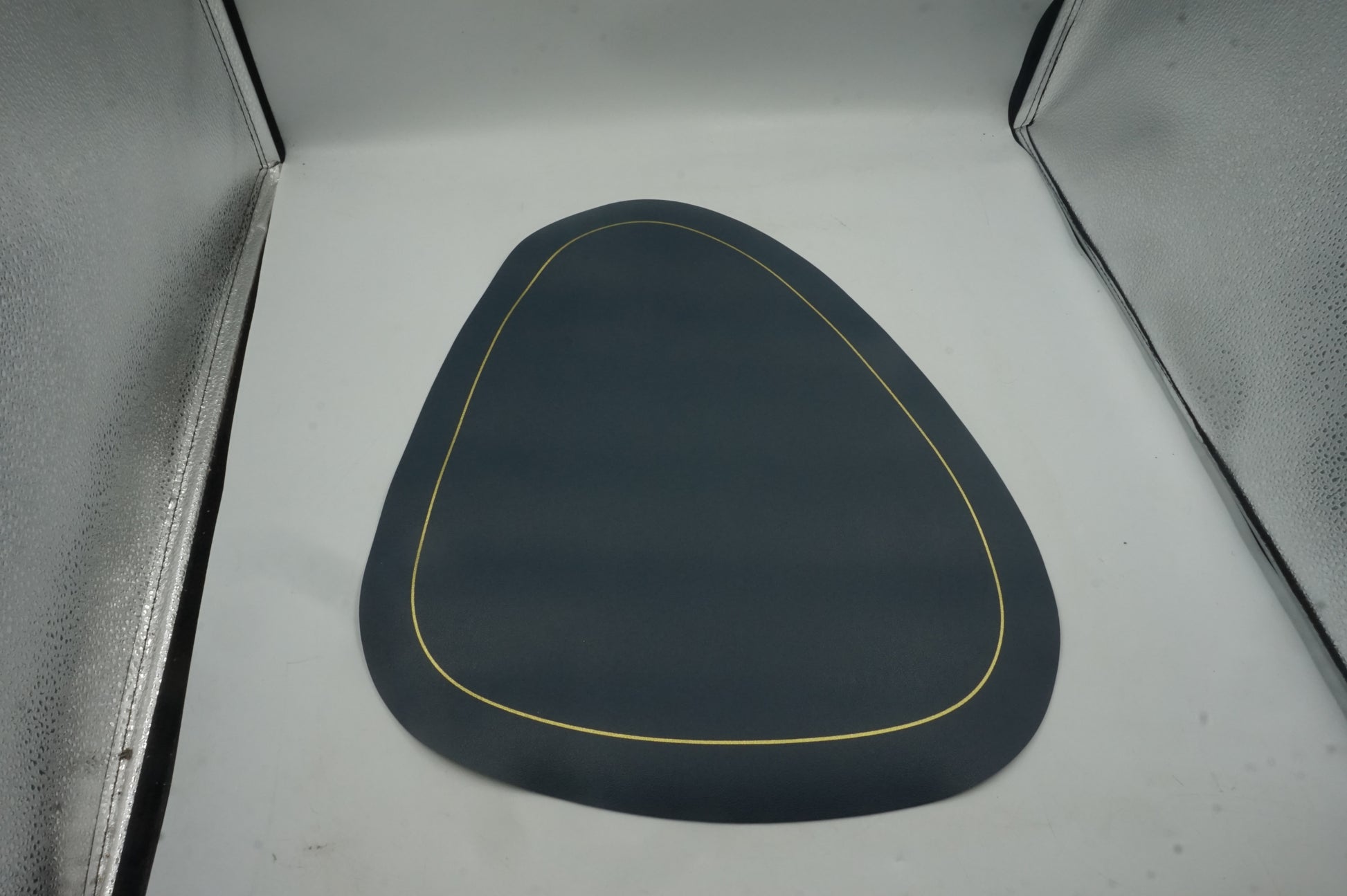 set of 6 blue and green leather placemats 44X37cm and coasters 13.5X11.5CM