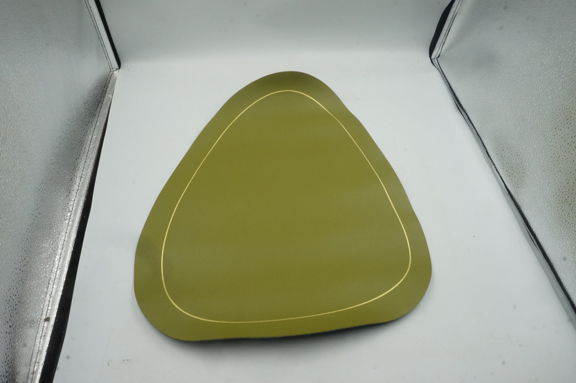 set of 6 blue and green leather placemats 44X37cm and coasters 13.5X11.5CM