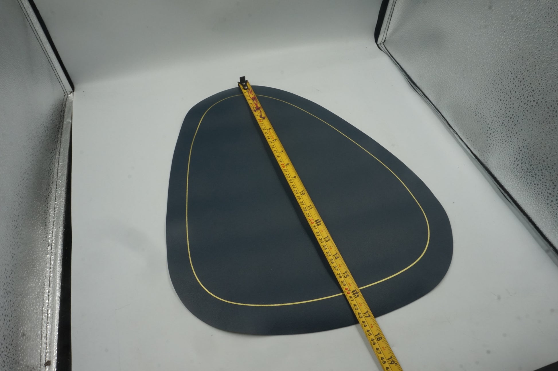 set of 6 blue and green leather placemats 44X37cm and coasters 13.5X11.5CM