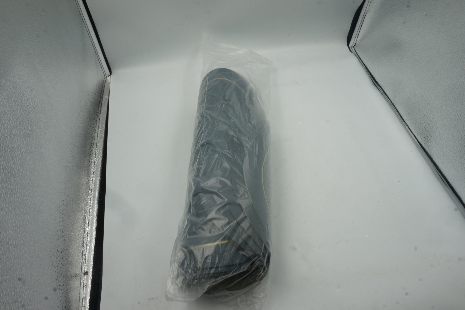 set of 6 blue and green leather placemats 44X37cm and coasters 13.5X11.5CM