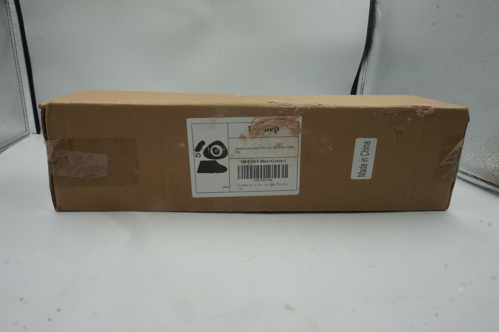 set of 6 blue and green leather placemats 44X37cm and coasters 13.5X11.5CM