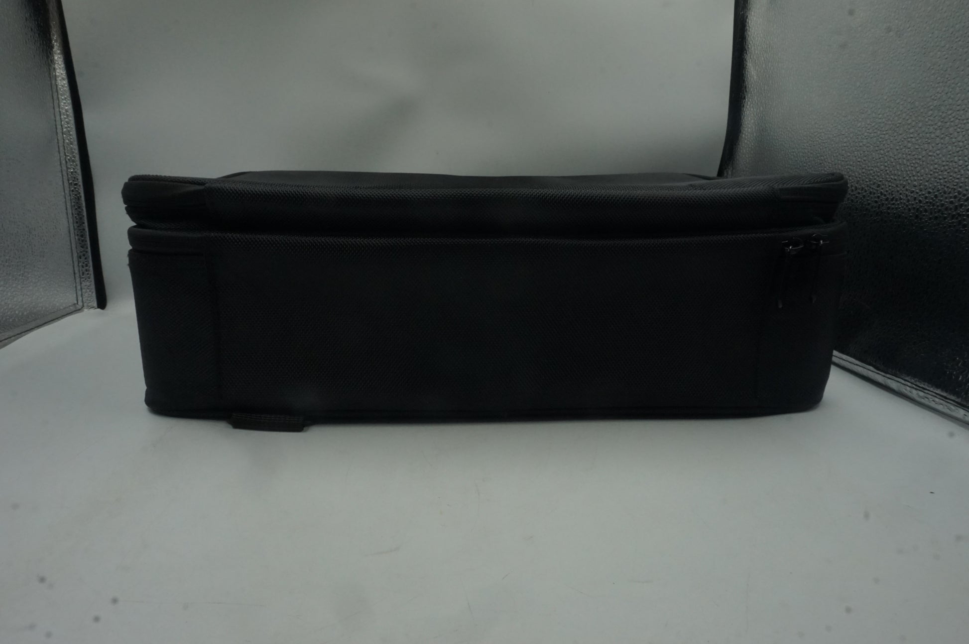 unbranded adjustable travel makeup case bag size L