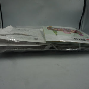 Lego Wicked Glinda & Elphaba's dormitory set 75683