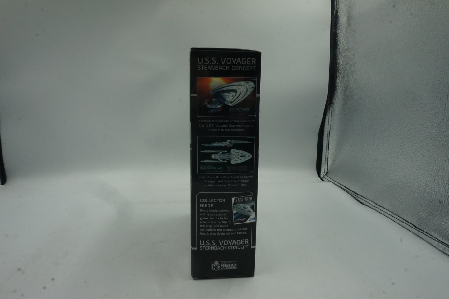 Eaglemoss 5" die-cast Star trek starships collections U.S.S voyager sternbach concept model