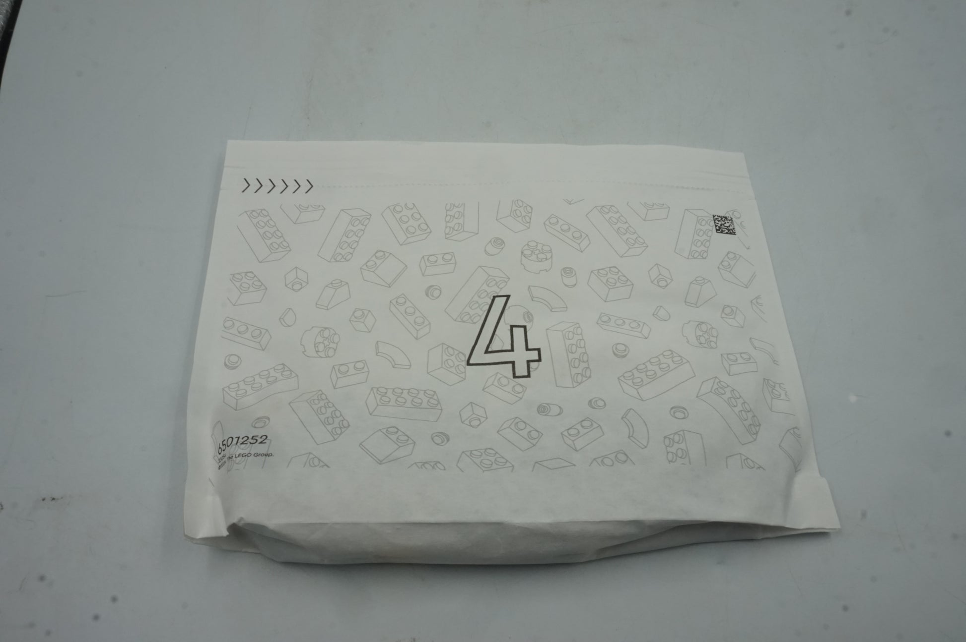 lego Jurassic world dinosaur missions allosaurus transport truck 76966