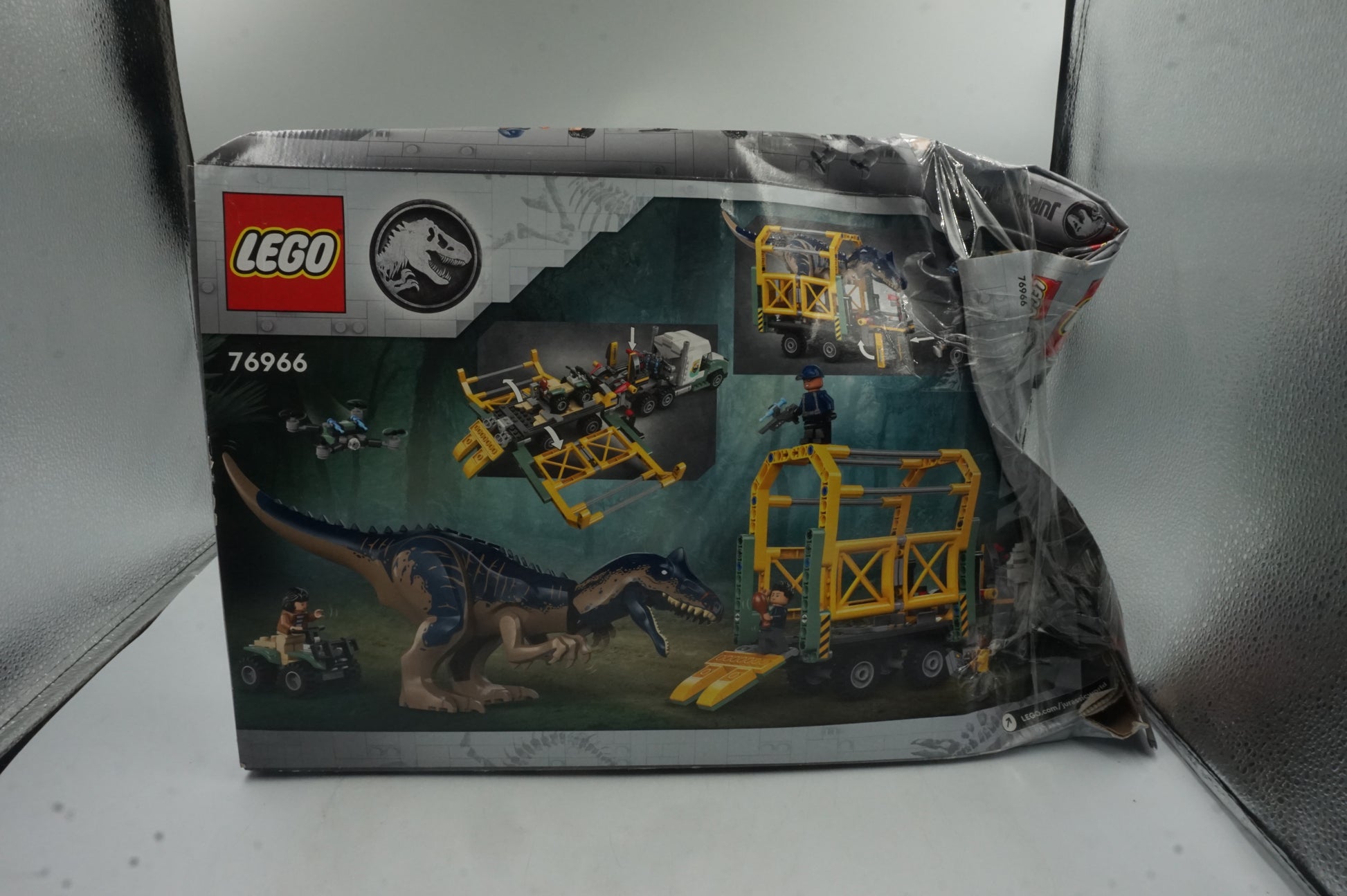 lego Jurassic world dinosaur missions allosaurus transport truck 76966