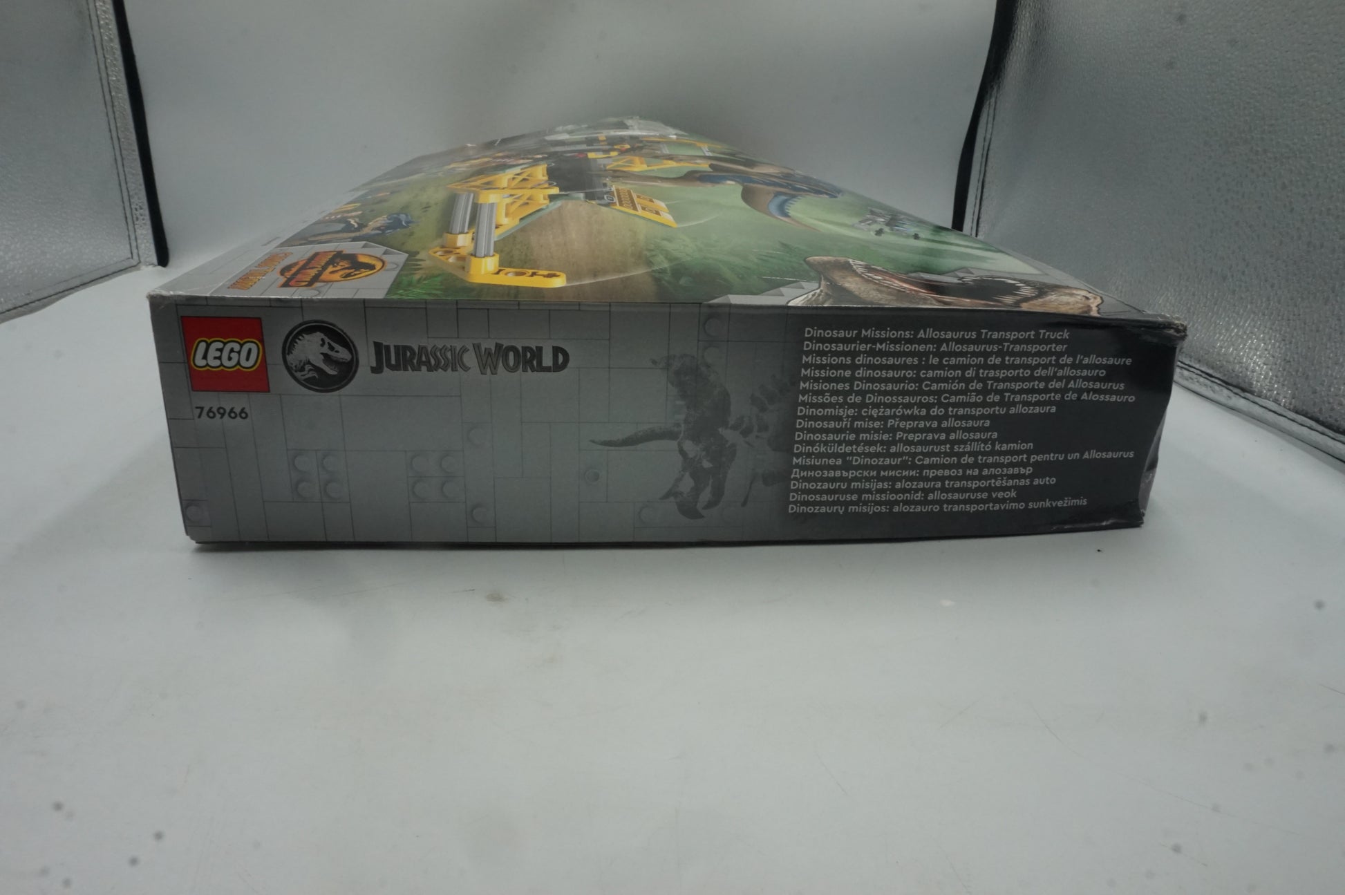 lego Jurassic world dinosaur missions allosaurus transport truck 76966