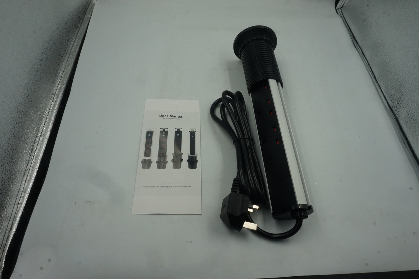 pull up power socket with 3 plugs, 2 USB ports and 1 USB-C port