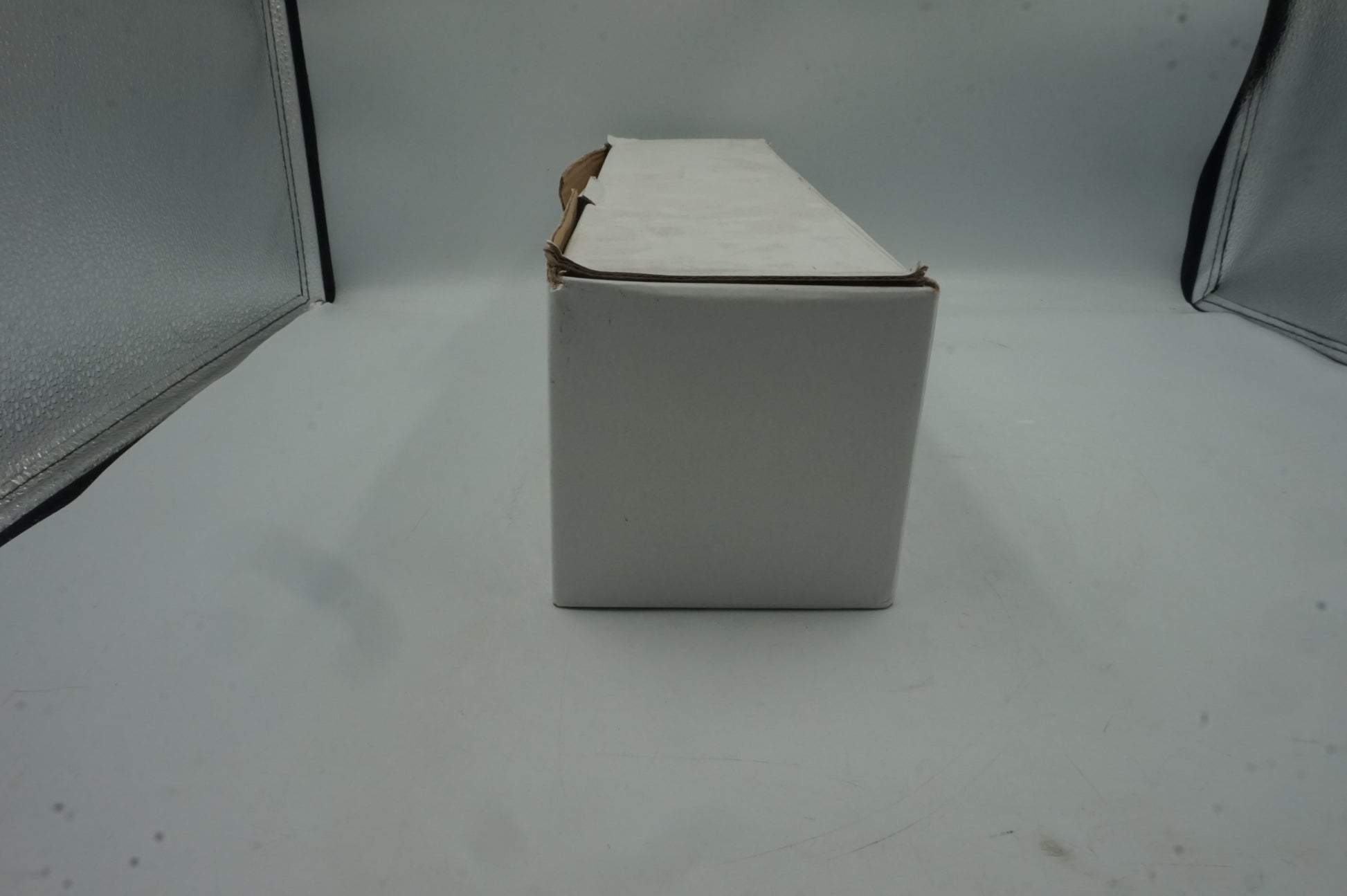 pull up power socket with 3 plugs, 2 USB ports and 1 USB-C port