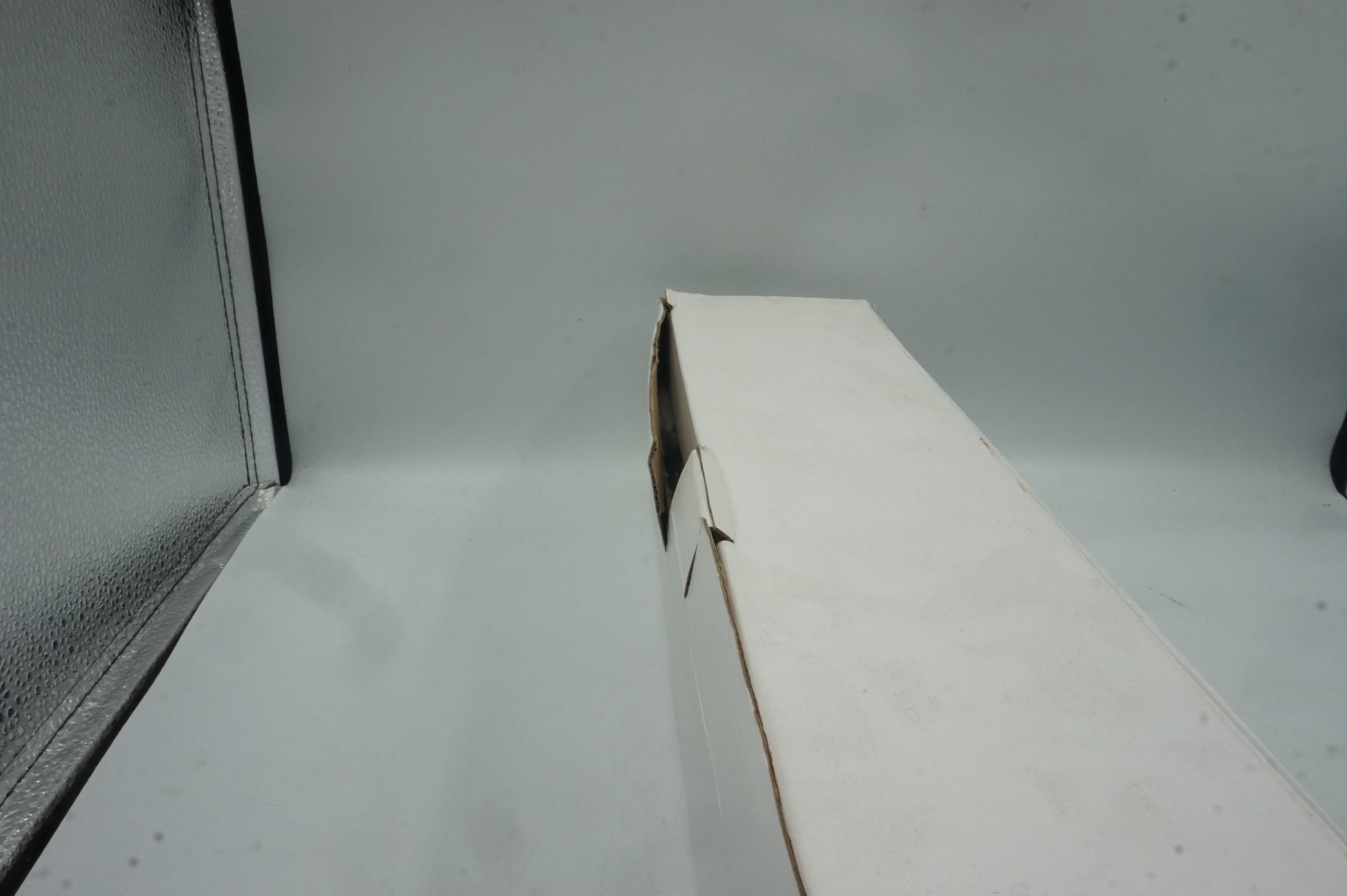 pull up power socket with 3 plugs, 2 USB ports and 1 USB-C port