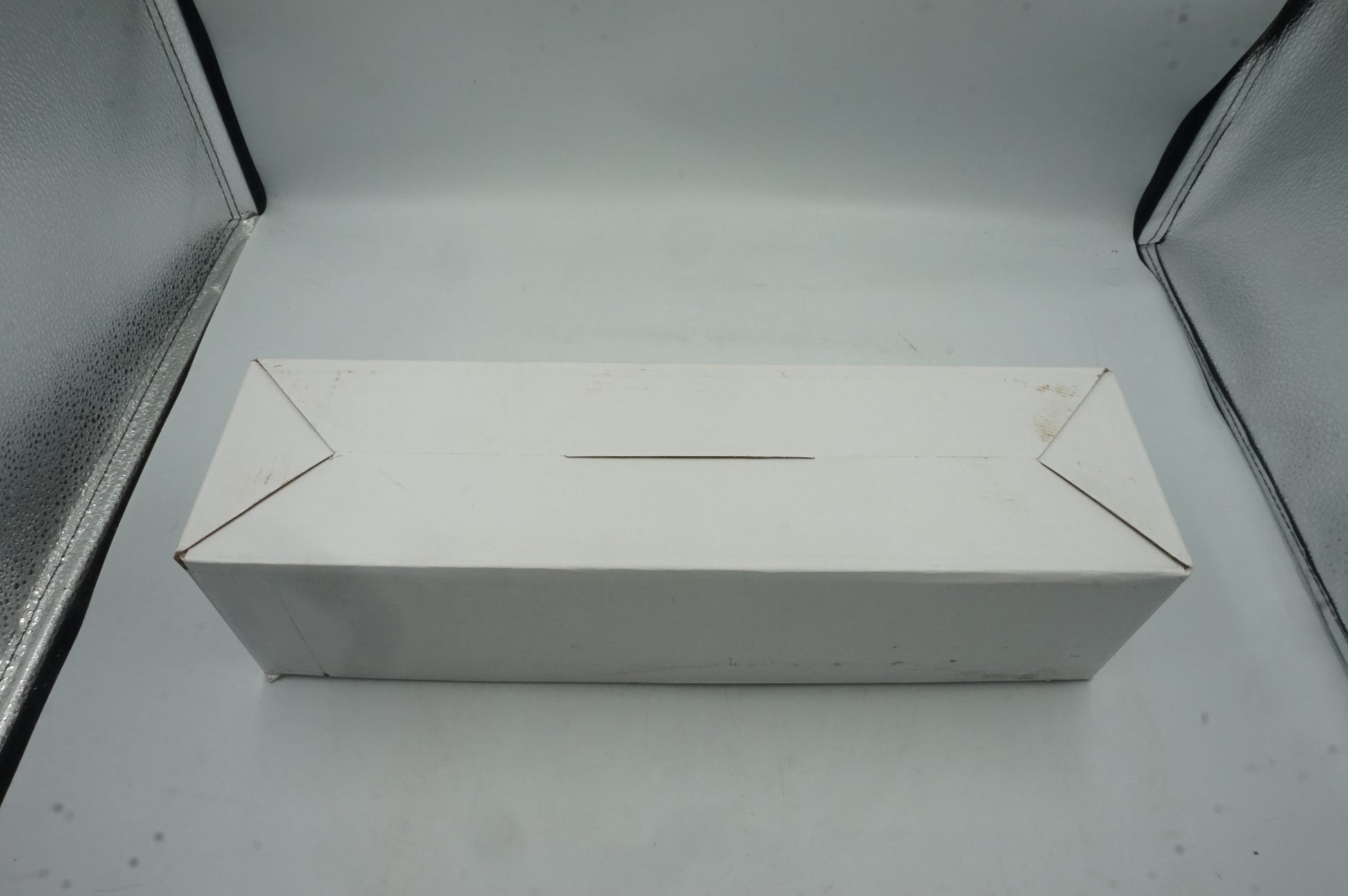 pull up power socket with 3 plugs, 2 USB ports and 1 USB-C port