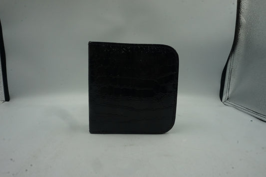 Shoe polish and cleaning travel case