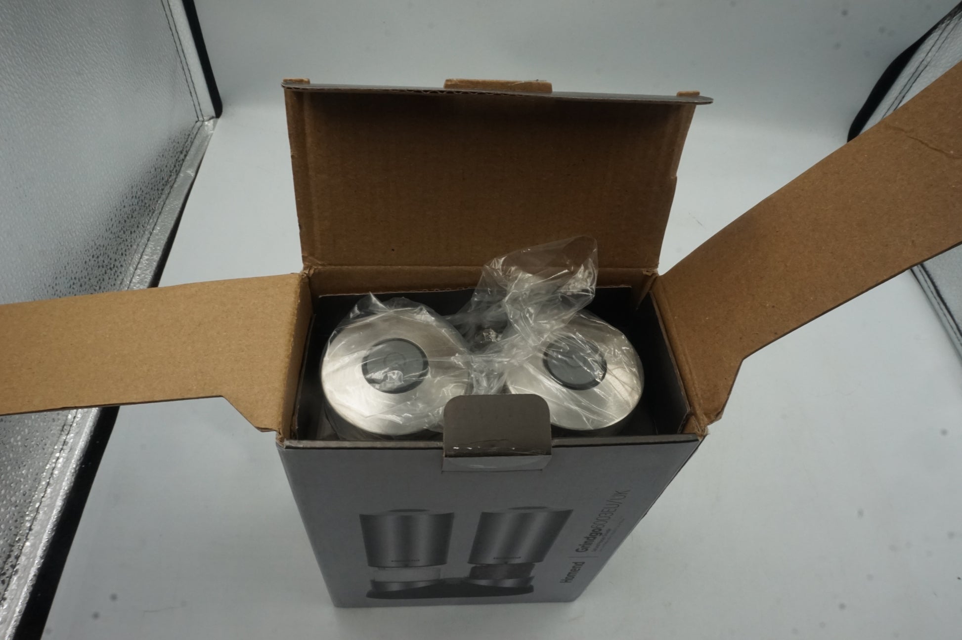 homend grindogo6003EU\UK eclectic salt and pepper grinder