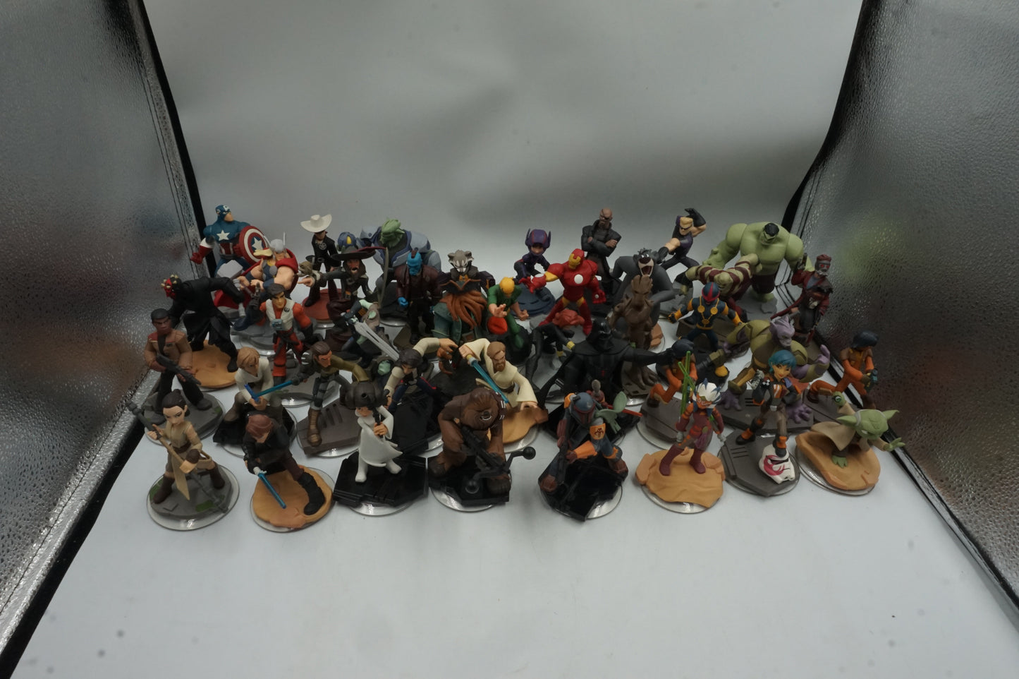 Job lot of 41 Disney infinity 1.0 2.0 & 3.0 figures
