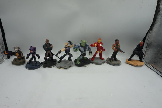 Job lot of 41 Disney infinity 1.0 2.0 & 3.0 figures