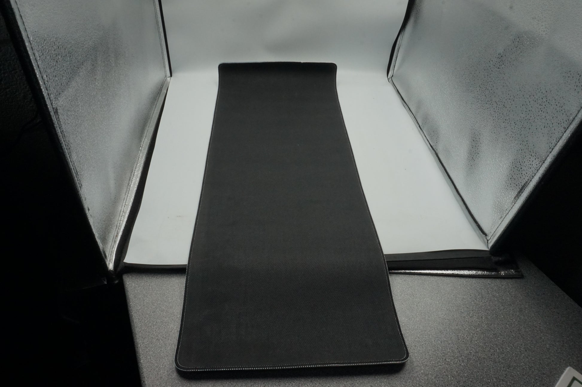 Non-slip waterproof floral japan style desk mat 78X30CM