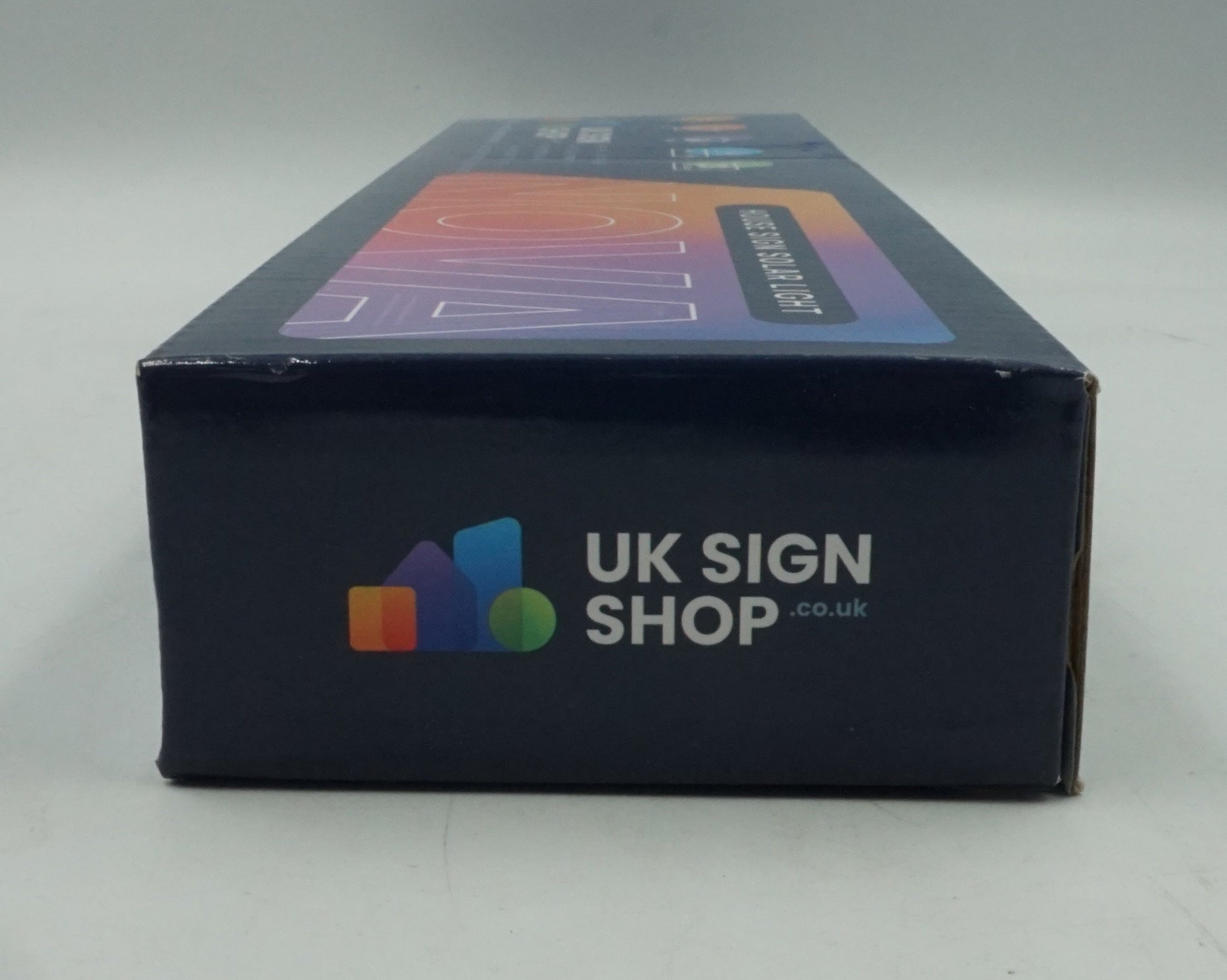 UK sign shop Nova solar light house sign