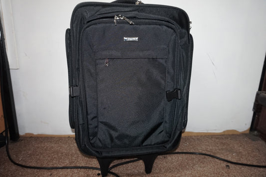 Relavel rolling trolly makeup backpack with adjustable dividers