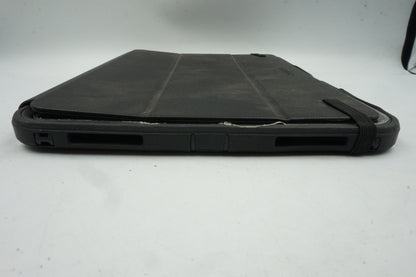 Defender Series iPad A16/10th gen tablet protective case