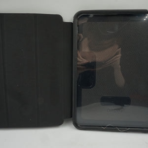 Defender Series iPad A16/10th gen tablet protective case