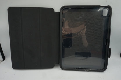 Defender Series iPad A16/10th gen tablet protective case