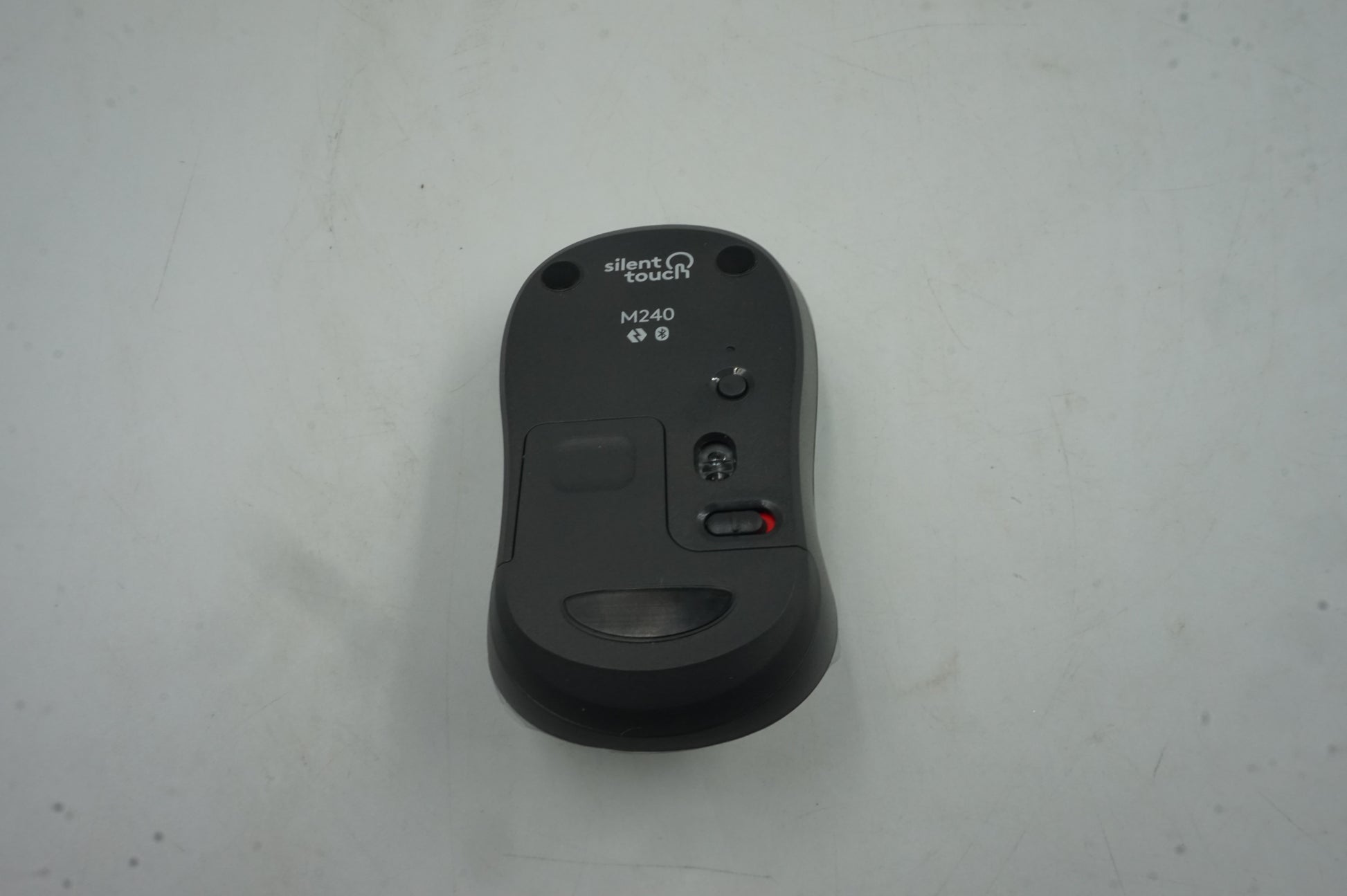 logitech M240 silent Bluetooth mouse