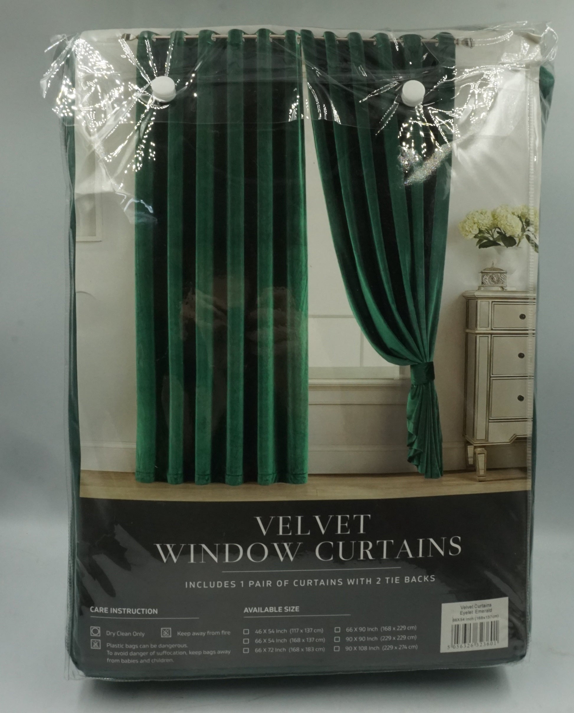 unbranded eyelet emerald velvet window curtains with 2 tie backs 66X54" (168X137CM)