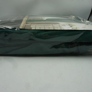 unbranded eyelet emerald velvet window curtains with 2 tie backs 66X54