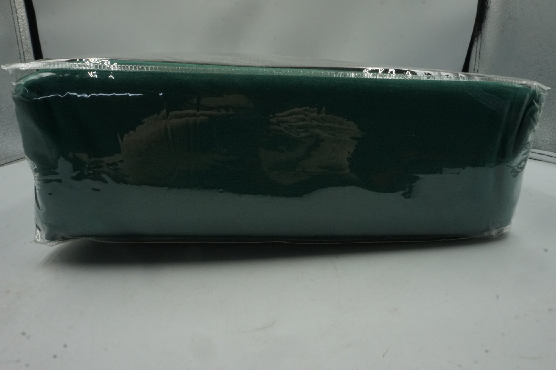 unbranded eyelet emerald velvet window curtains with 2 tie backs 66X54" (168X137CM)