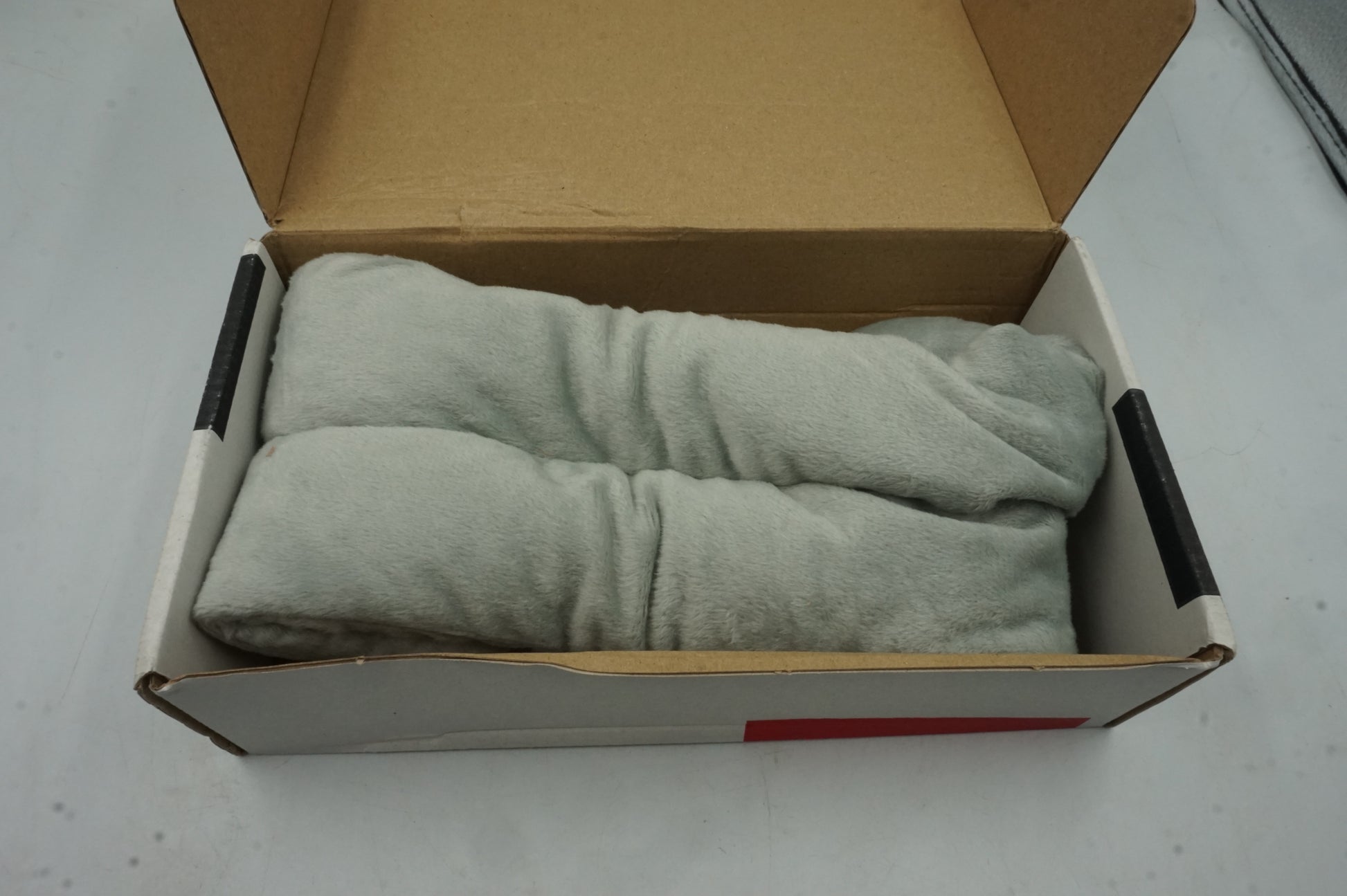 Kalore multi-use microwavable relaxing heat pad for neck and shoulder pain relief