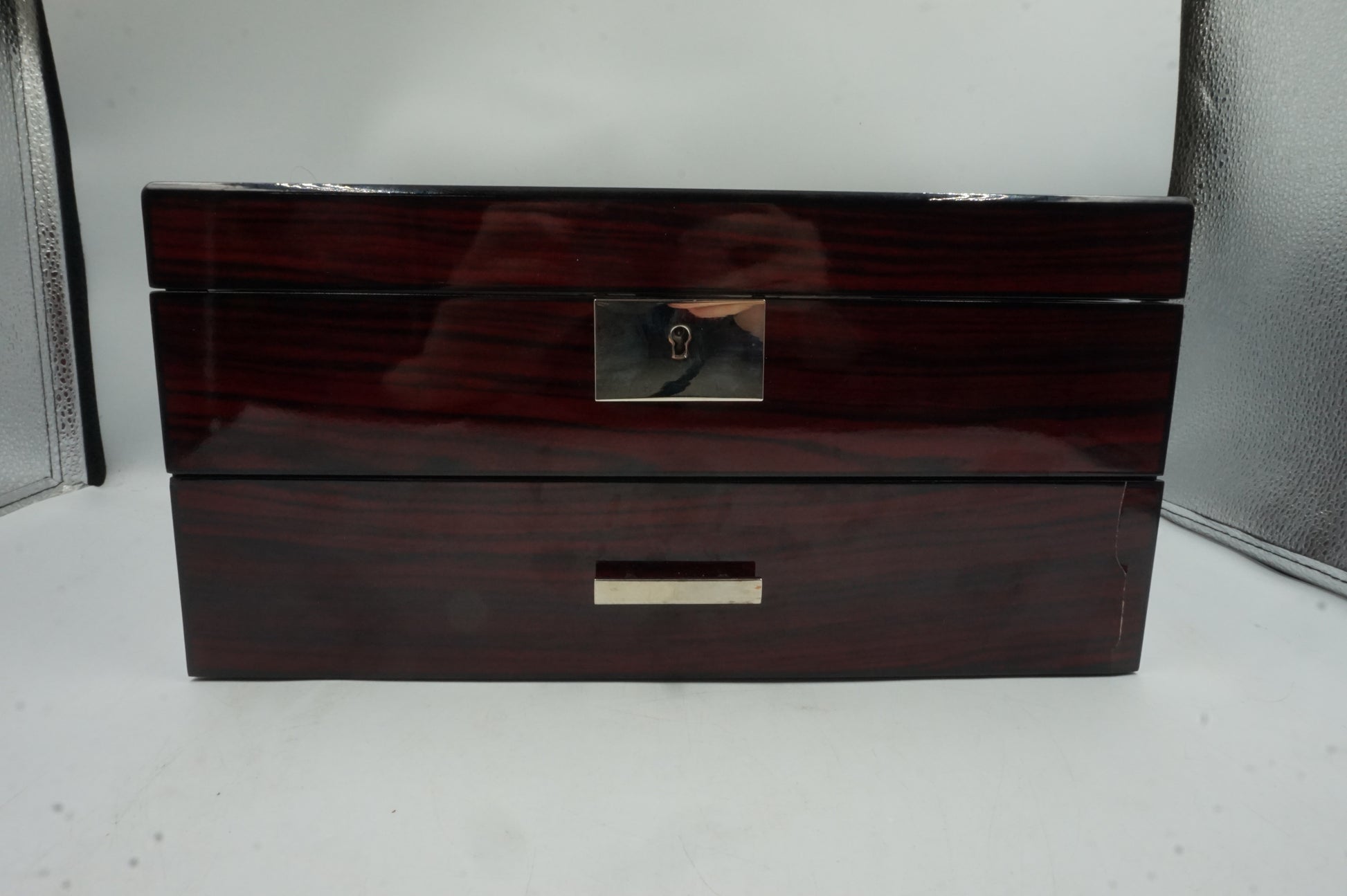 2 layer 20 slot watch case display with glass lid and slot