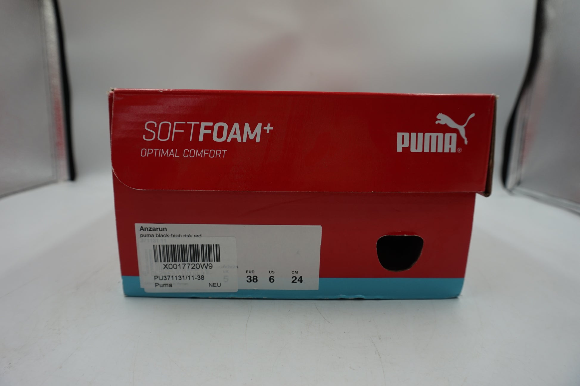 Puma unisex anzarun sneakers size UK 5