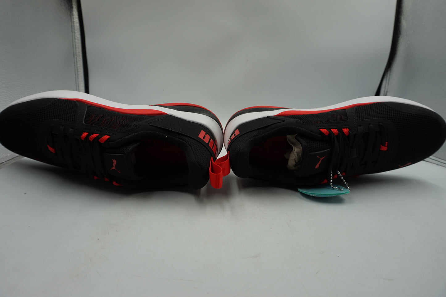 Puma unisex anzarun sneakers size UK 5