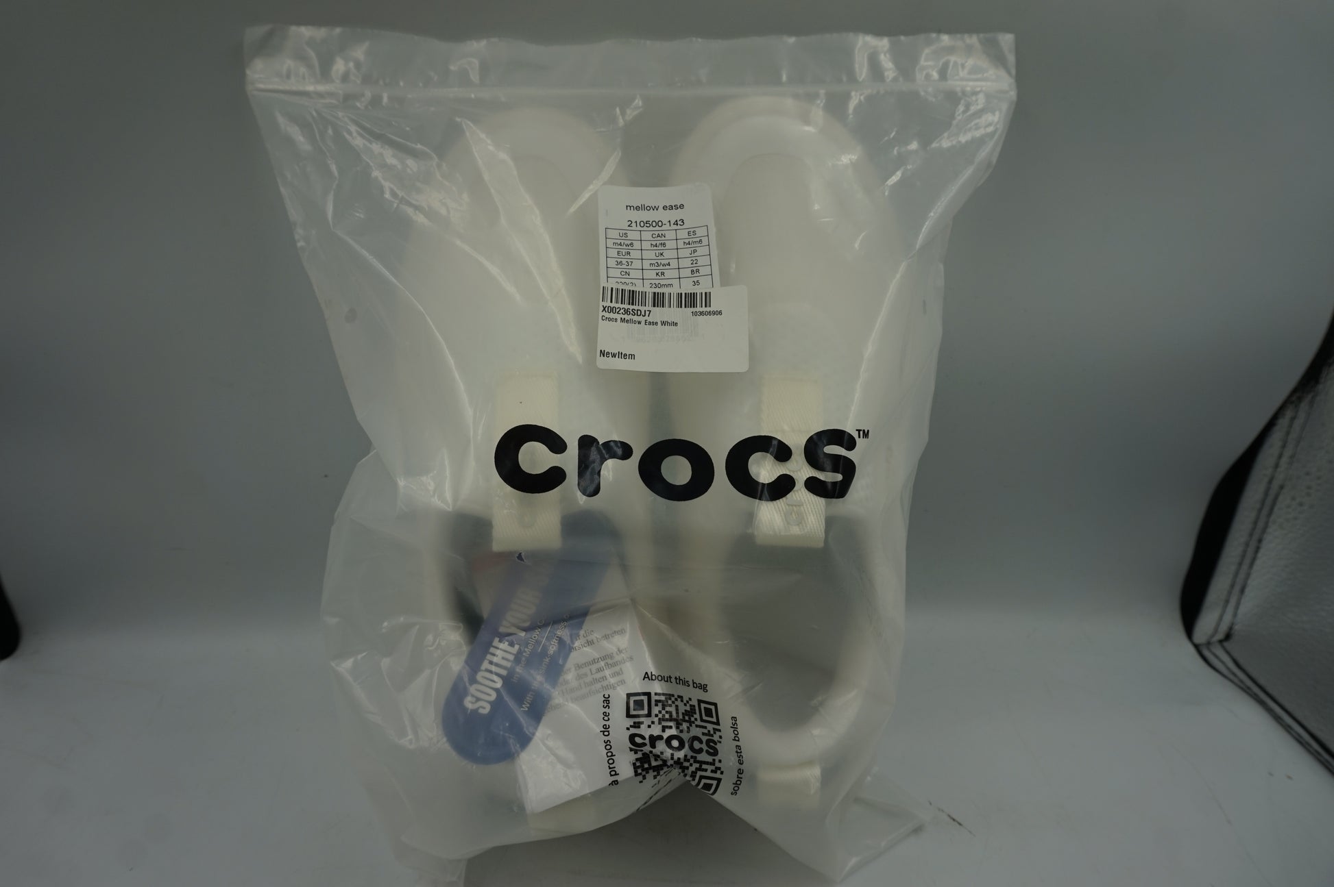 Crocs mellow ease white UK size men's 3/Women's 4
