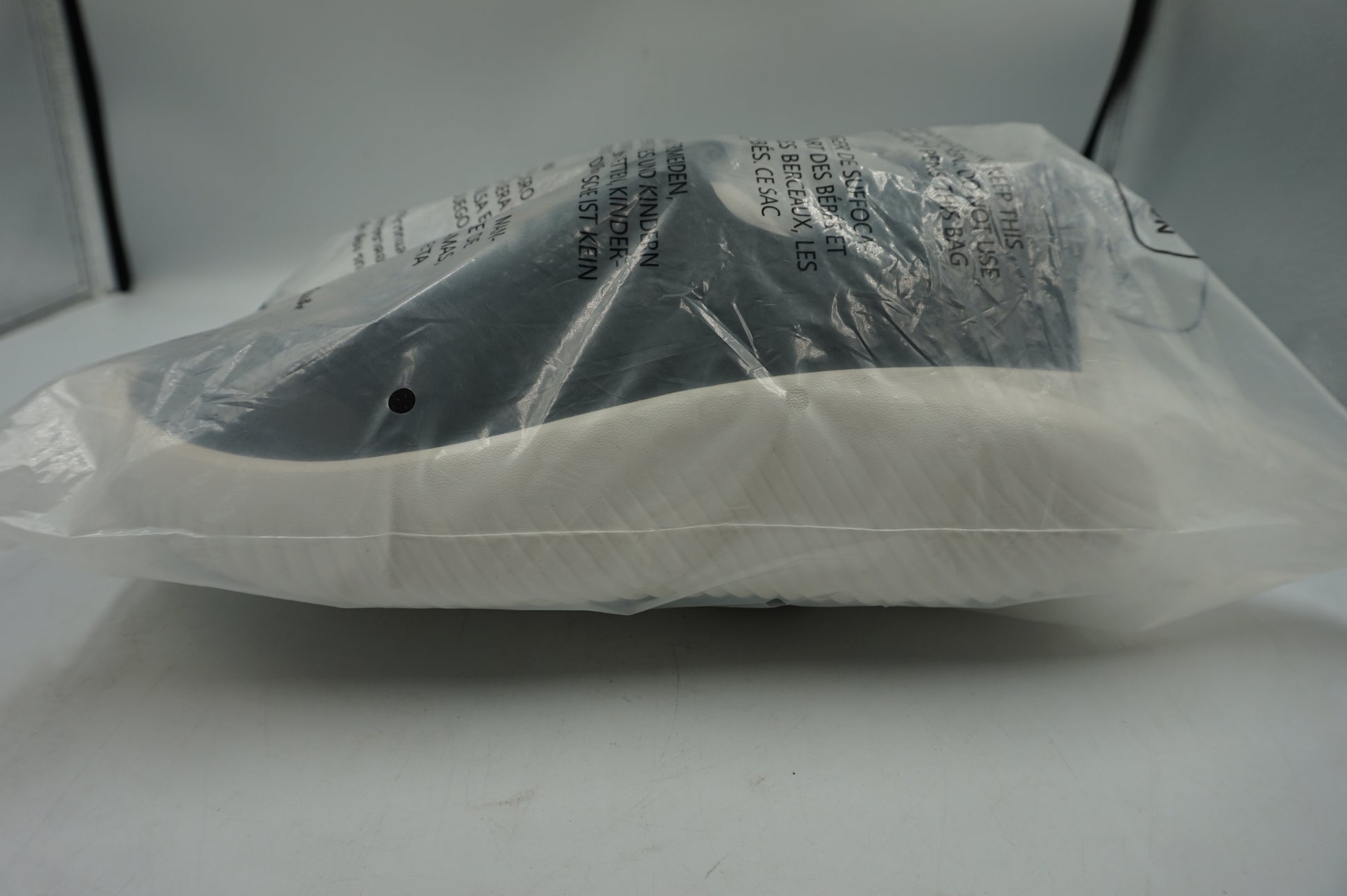 Crocs mellow ease black UK size men's 7/Women's 8