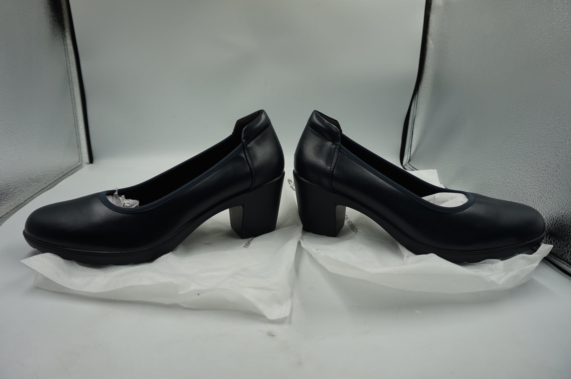Dream pairs women's closed tow heels shoes UK size 8