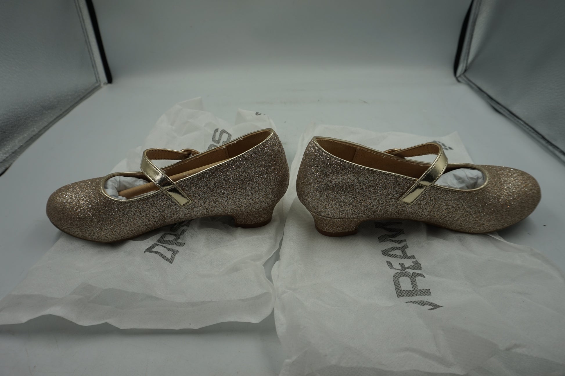 Dream pairs Mary jane low heels girls shoes UK size 11