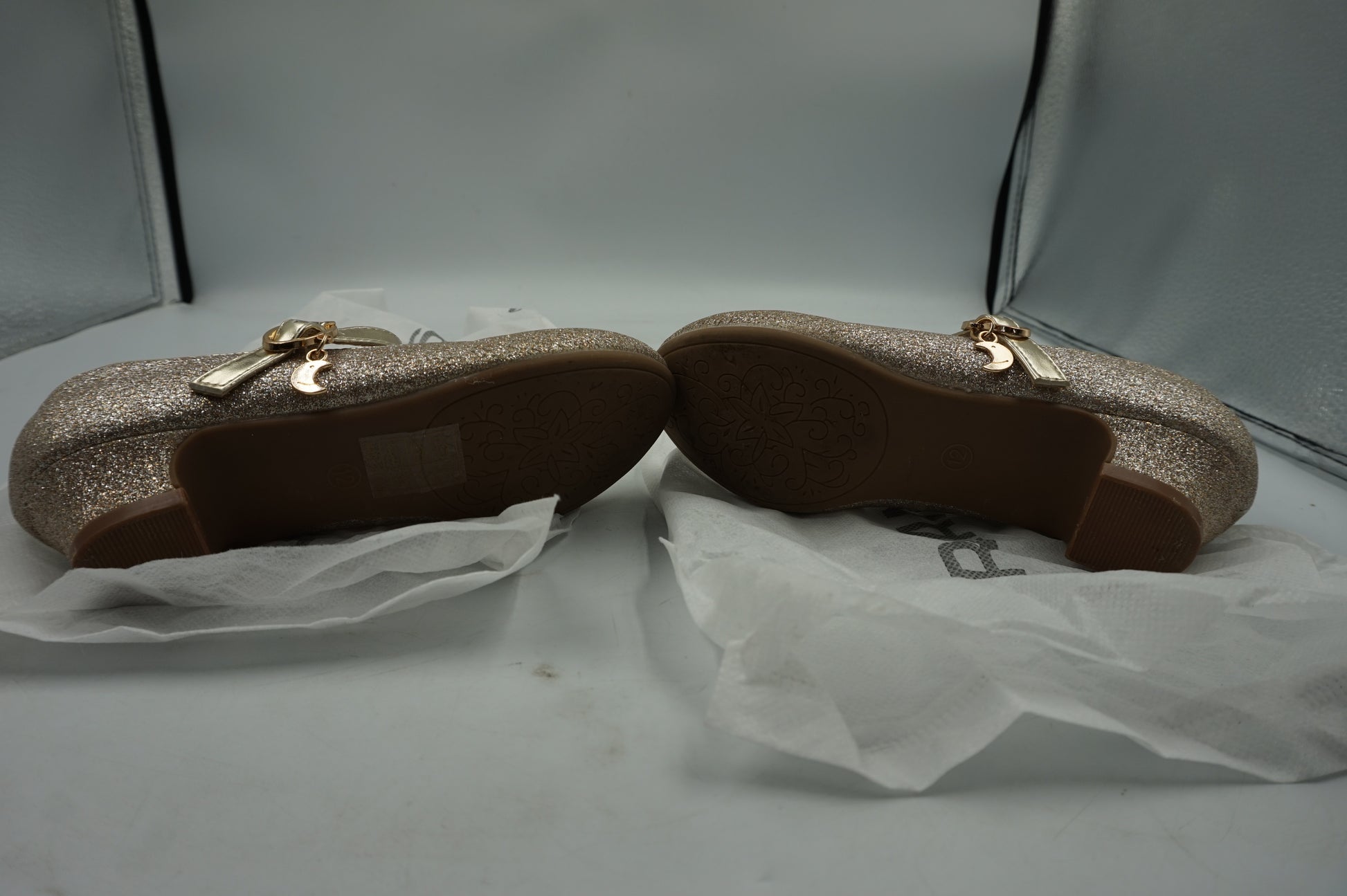 Dream pairs Mary jane low heels girls shoes UK size 11