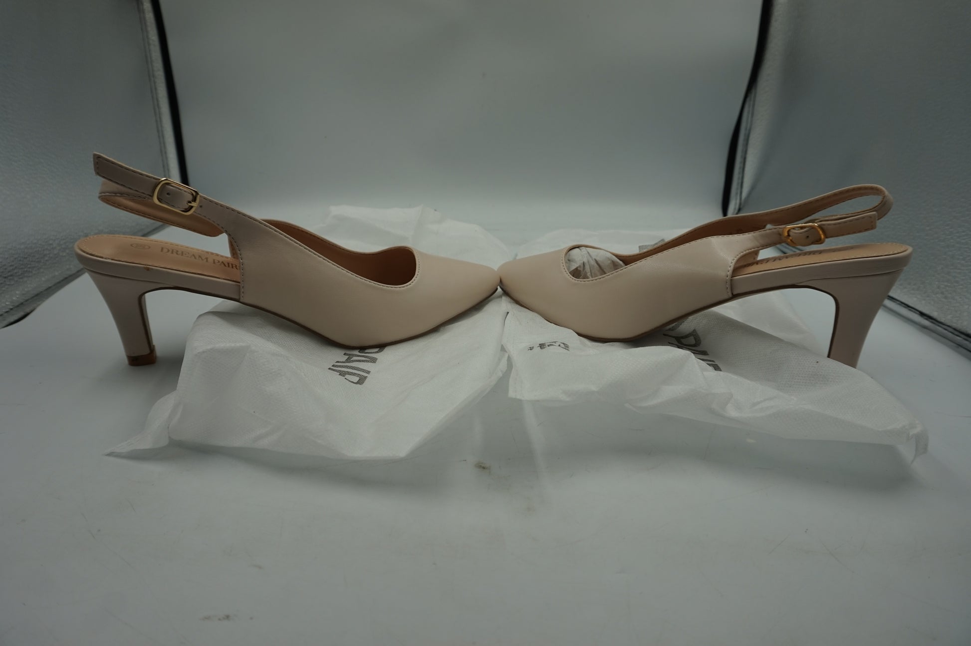 Dream Pairs woman's pointed toe heel shoes UK size 5