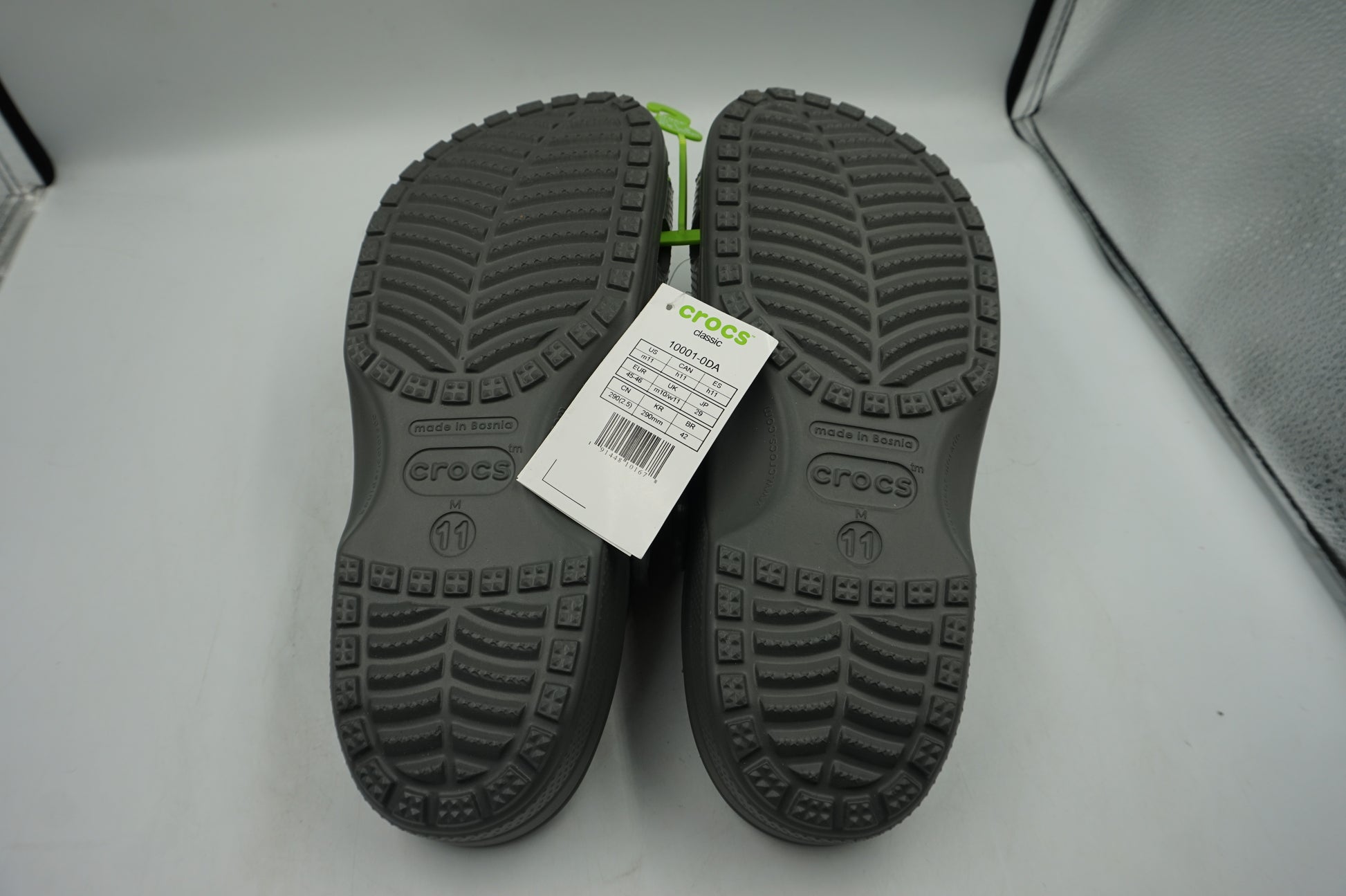 Crocs classic UK M10/W11