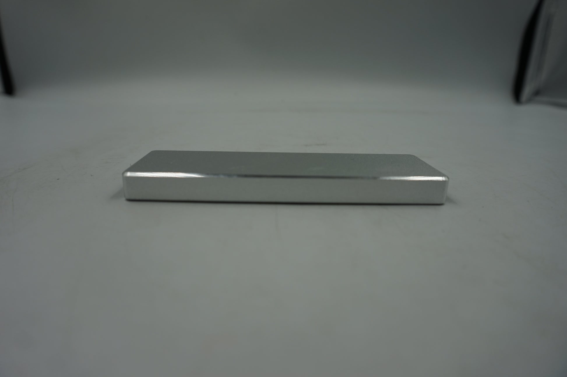 Portable USB type-C M.2 SSD 2TB SHL-R320