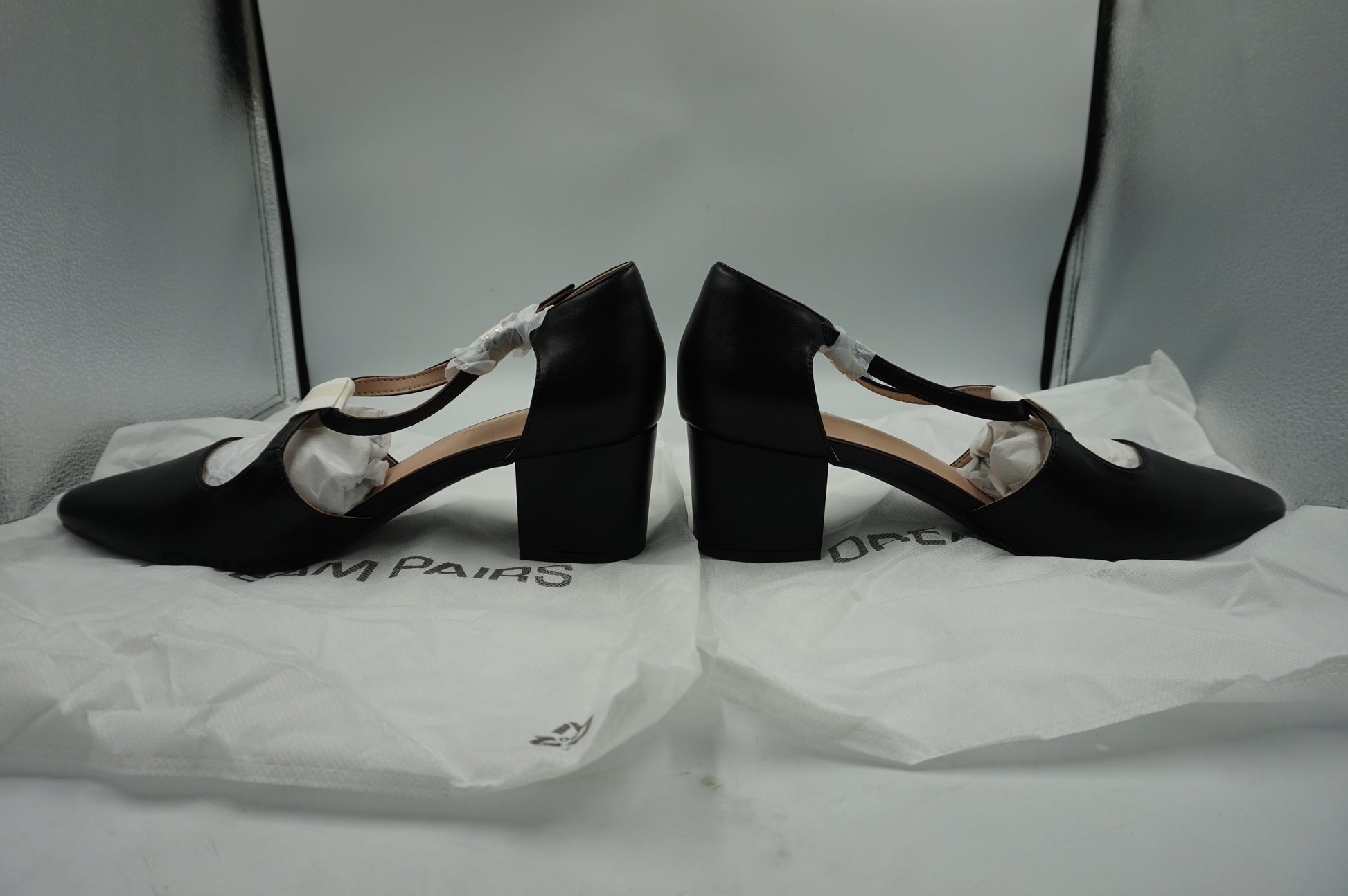 Dream pairs women's criss-cross pointed toe chunky heel shoes UK size 9