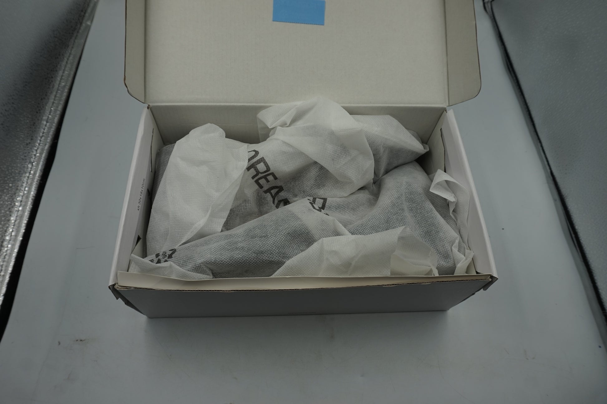 Dream pairs women's criss-cross pointed toe chunky heel shoes UK size 9